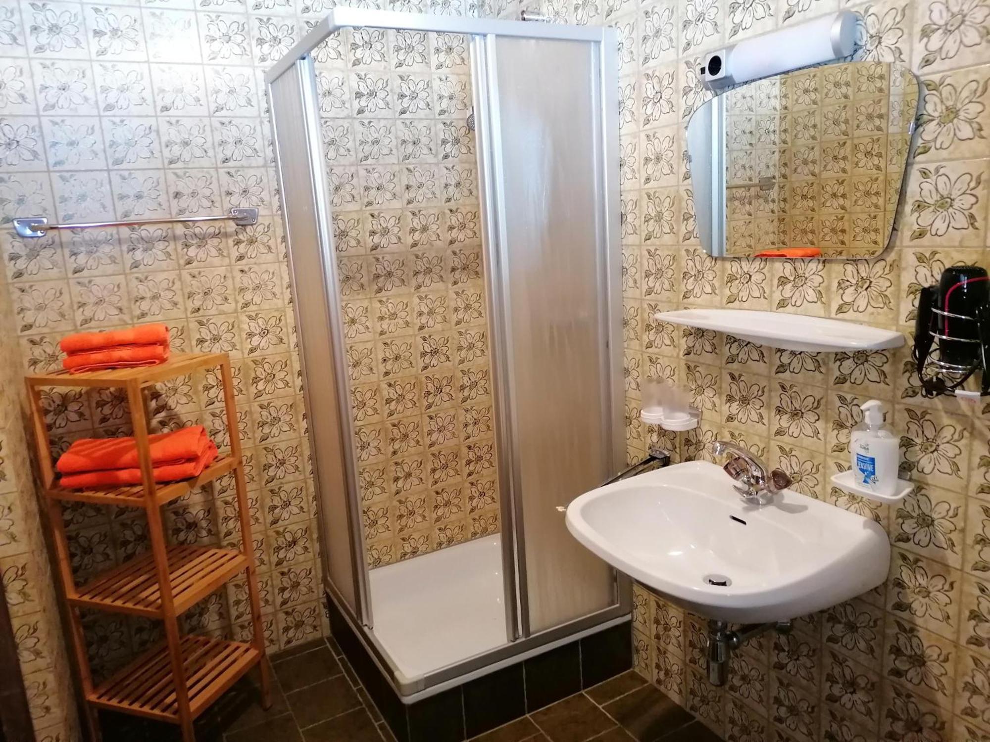 Haus Sprenger Apartman Häselgehr Szoba fotó